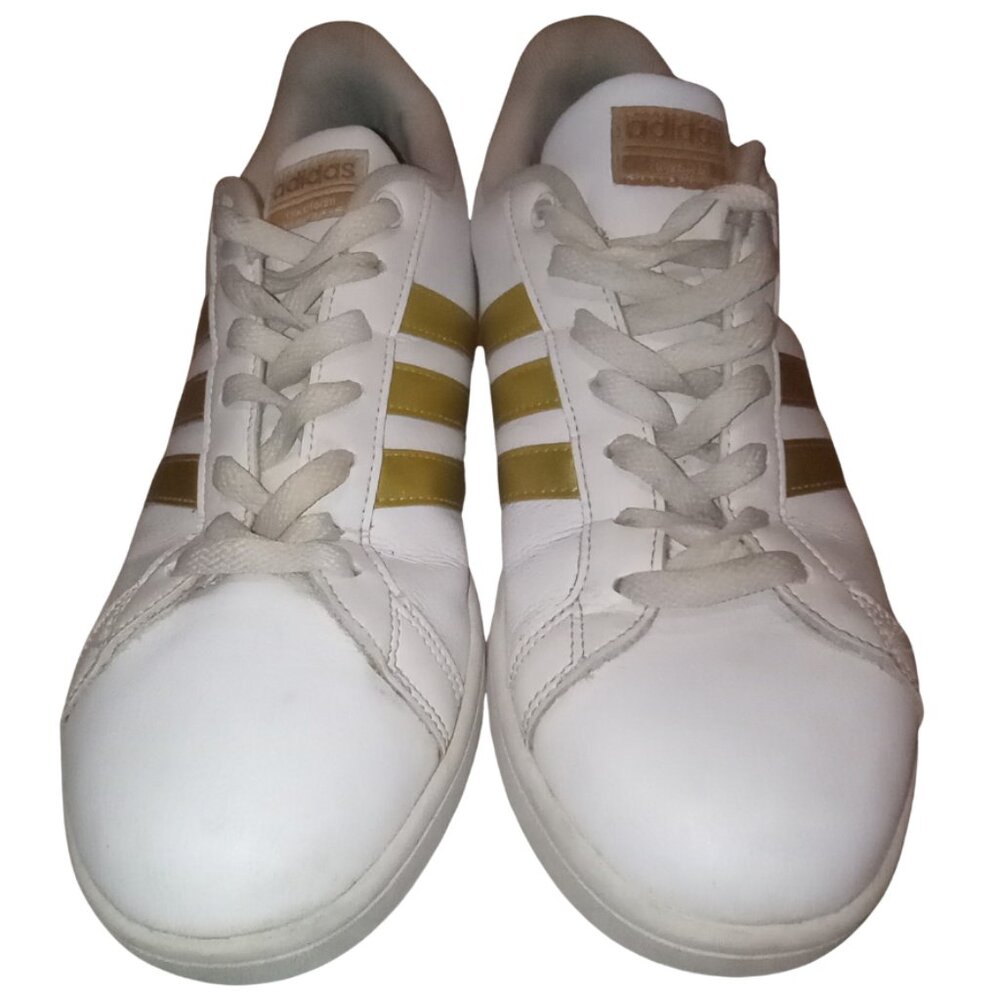 Adidas Neo Cloudfoam Sneakers Women's Size 9.5 White Gold Stripes Lace Up